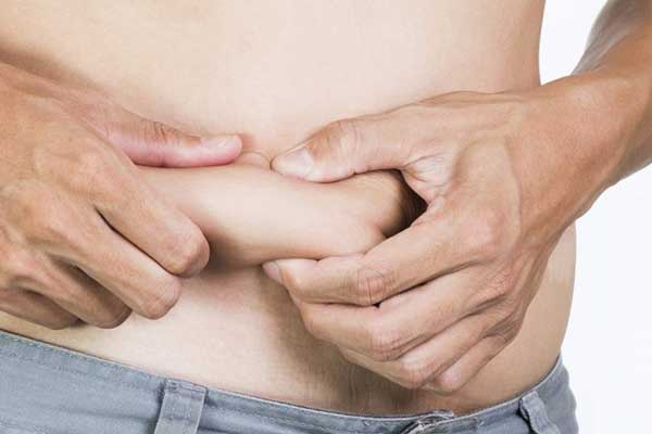 چاقی موضعی می­تواند چند ناحیه از بدن را درگیر کند